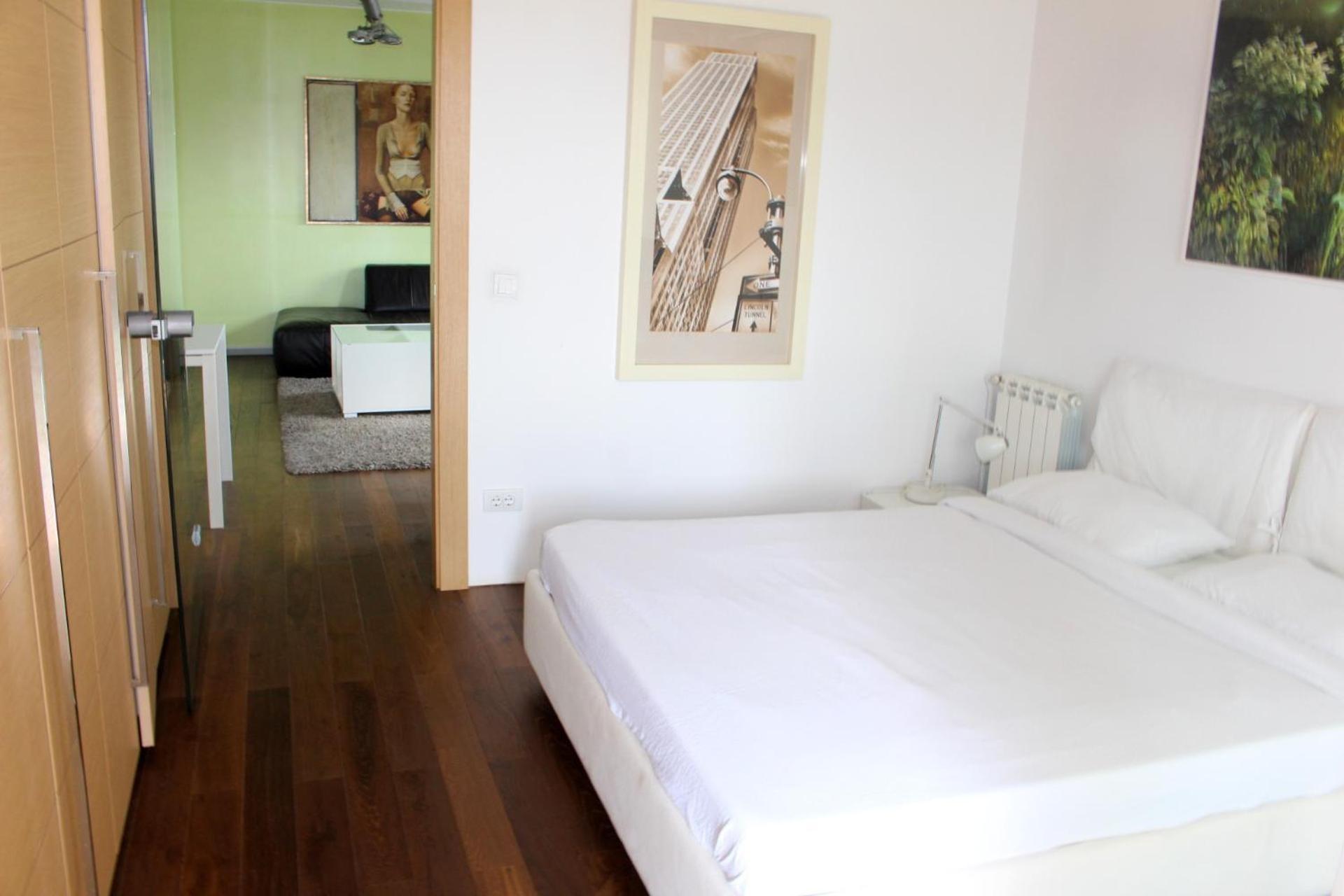 Status Superior Apartments Belgrad Exteriör bild