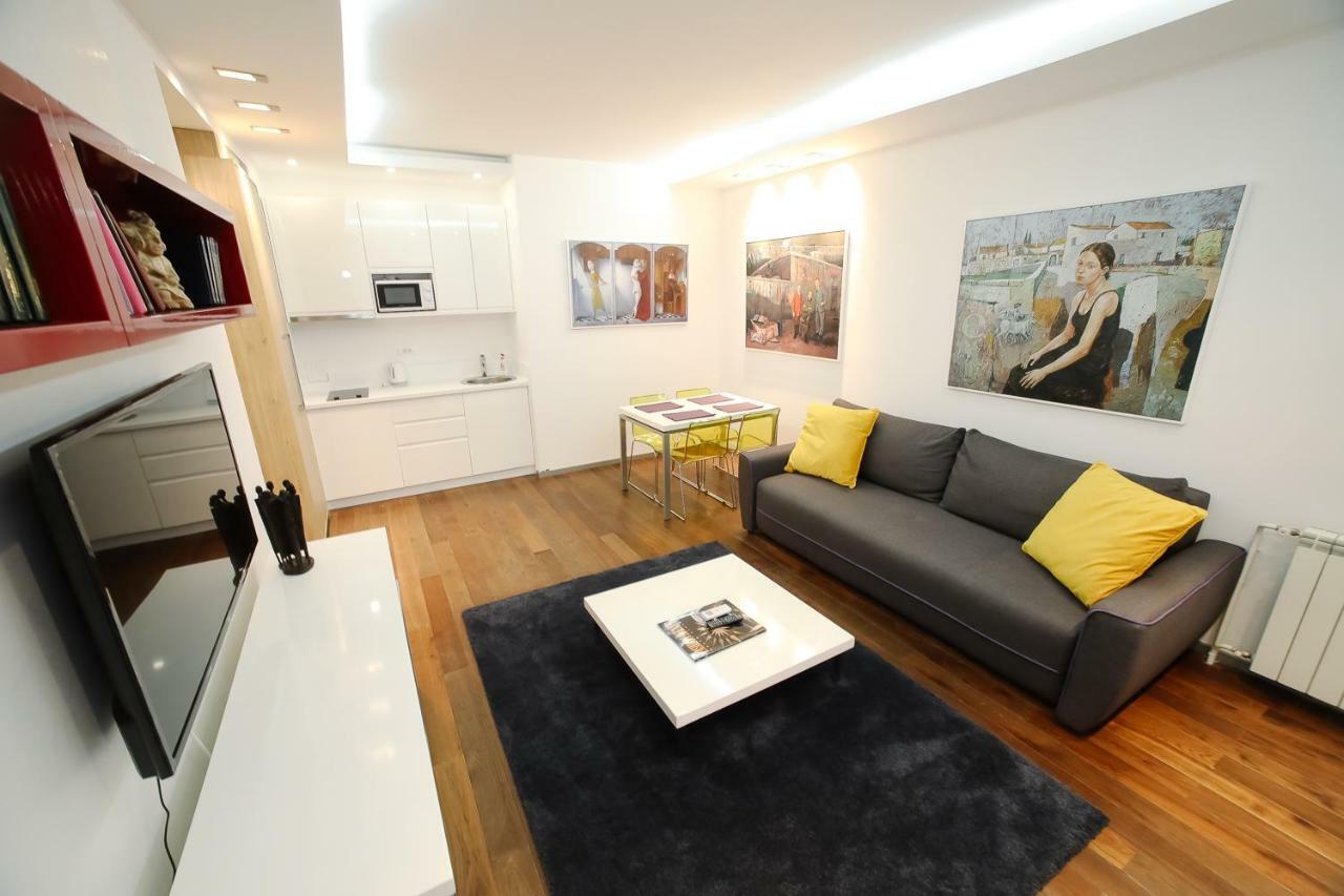 Status Superior Apartments Belgrad Exteriör bild
